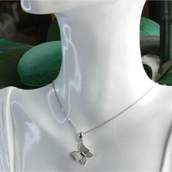 NEW Modern butterfly pave cz sterling silver pendant necklace - Picture 6 of 7